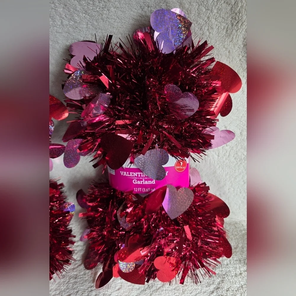 NWT Valentine's day red Tinsel Garland with Hearts, bundle of 3, home decor 12ft